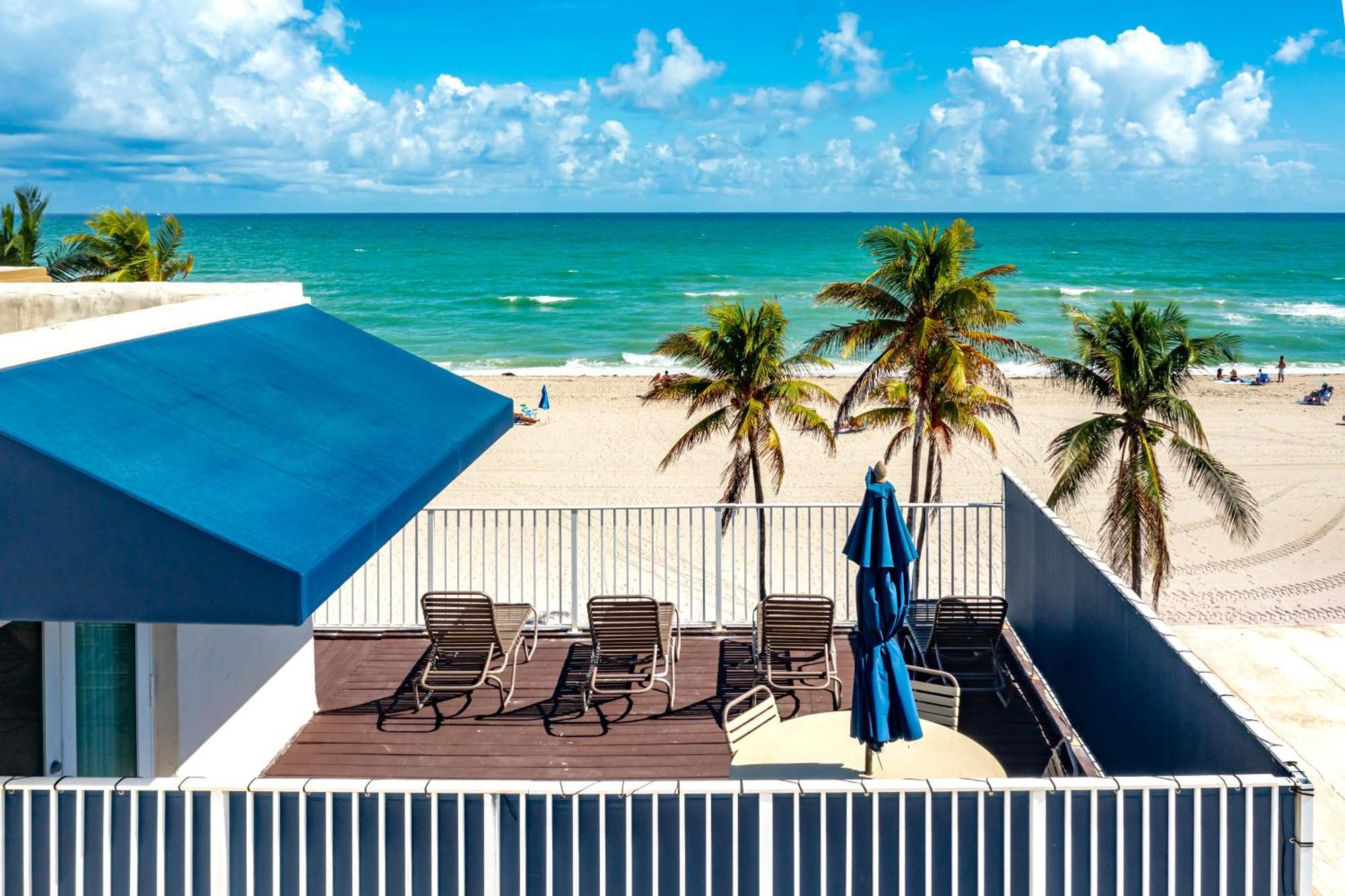 Enchanted Isle Hollywood Beach Resort Exterior photo