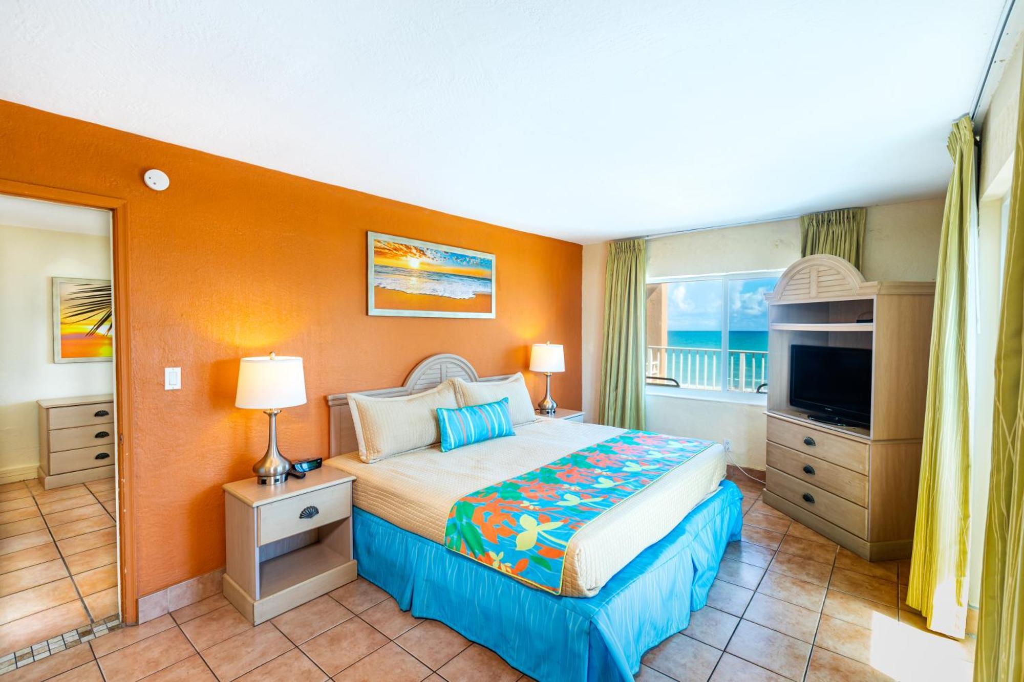 Enchanted Isle Hollywood Beach Resort Exterior photo